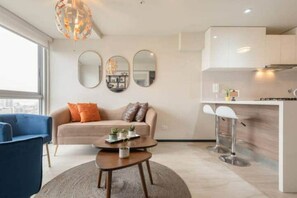 Living area - The Sun Pooljacuzzigymnew (Barranco)