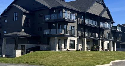 Magnifique Loft Situé à Moins de 5 Minutes de Bromont, Montagne Dexpériences