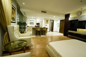 1 bedroom, WiFi, bed sheets - One Bedroom Apartment Penta Square Phase 5 DHA Lahore (Lahore)