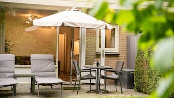Buiten dineren