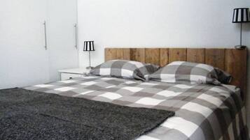 2 dormitorios, escritorio, wifi y ropa de cama