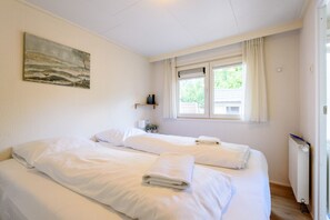 2 camere, ferro/asse da stiro, Wi-Fi gratuito, lenzuola