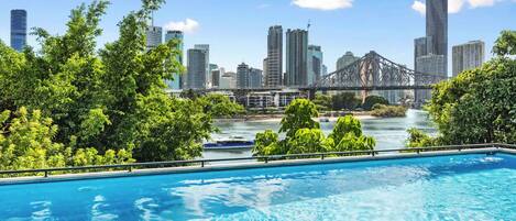 Alberca al aire libre