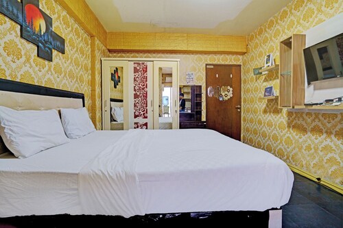 OYO Life 92978 Apartement Gateway Cicadas By Az Pro