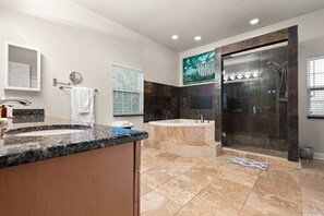 Rumah | 4 kamar tidur