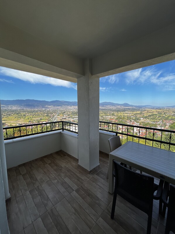 Perushuoneisto | Parveke