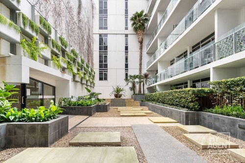 Experience Port Melbourne on Delightful Dow Street