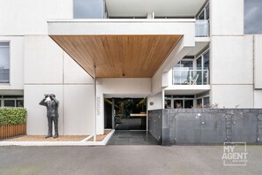 Exterior detail - Experience Port Melbourne on Delightful Dow Street (Port Melbourne)