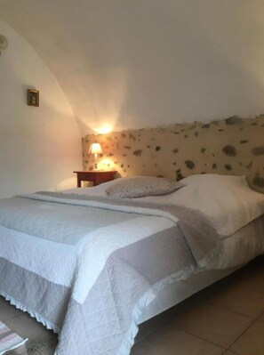 3 soverom, wi-fi (inkludert) og sengetøy