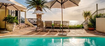 Colonial-style Apartment w Views Pool Area CBT Lodge
