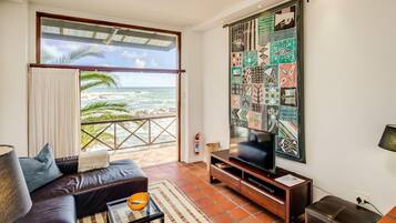 Căn hộ | 2 phòng ngủ, bàn, truy cập Internet tốc độ cao