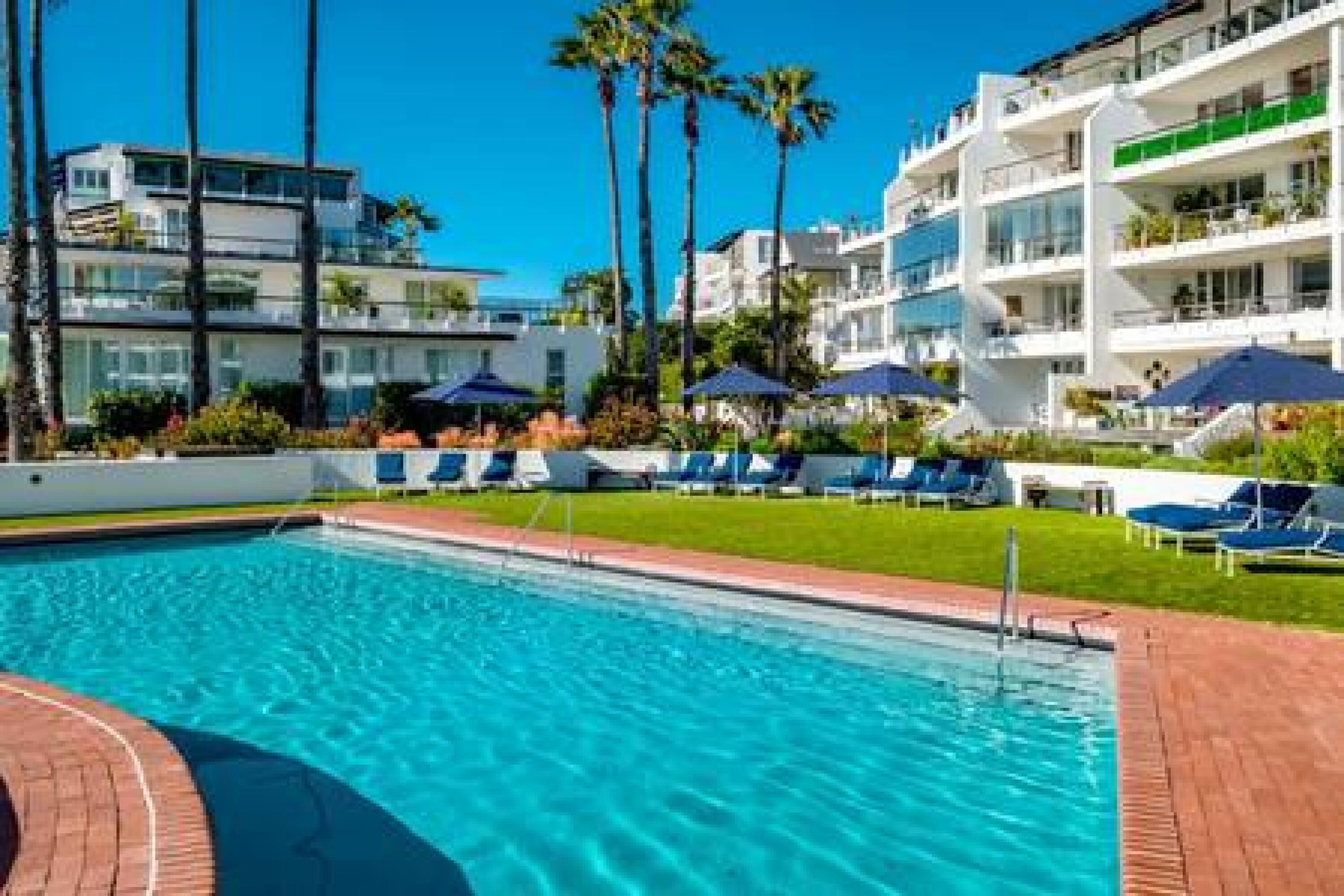 Apartment | 2 bedrooms, desk, Internet