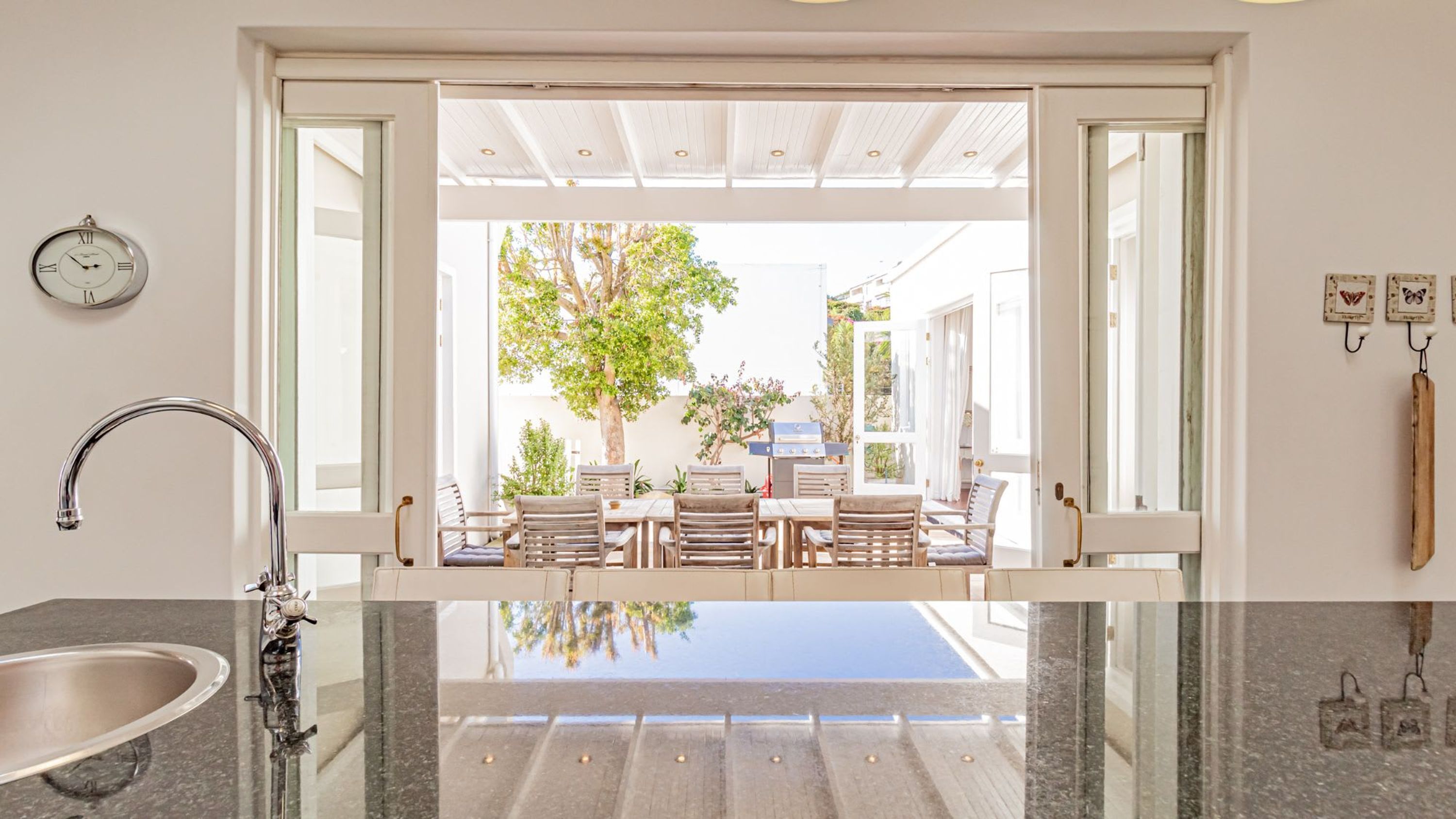 Apartment | 4 bedrooms, Internet