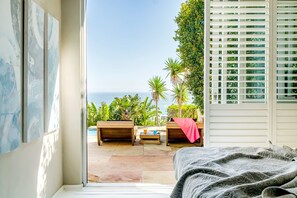 Apartment | 2 bedrooms, desk, Internet - Secure Holiday Apartment w Private Pool Calico (Cape Town)