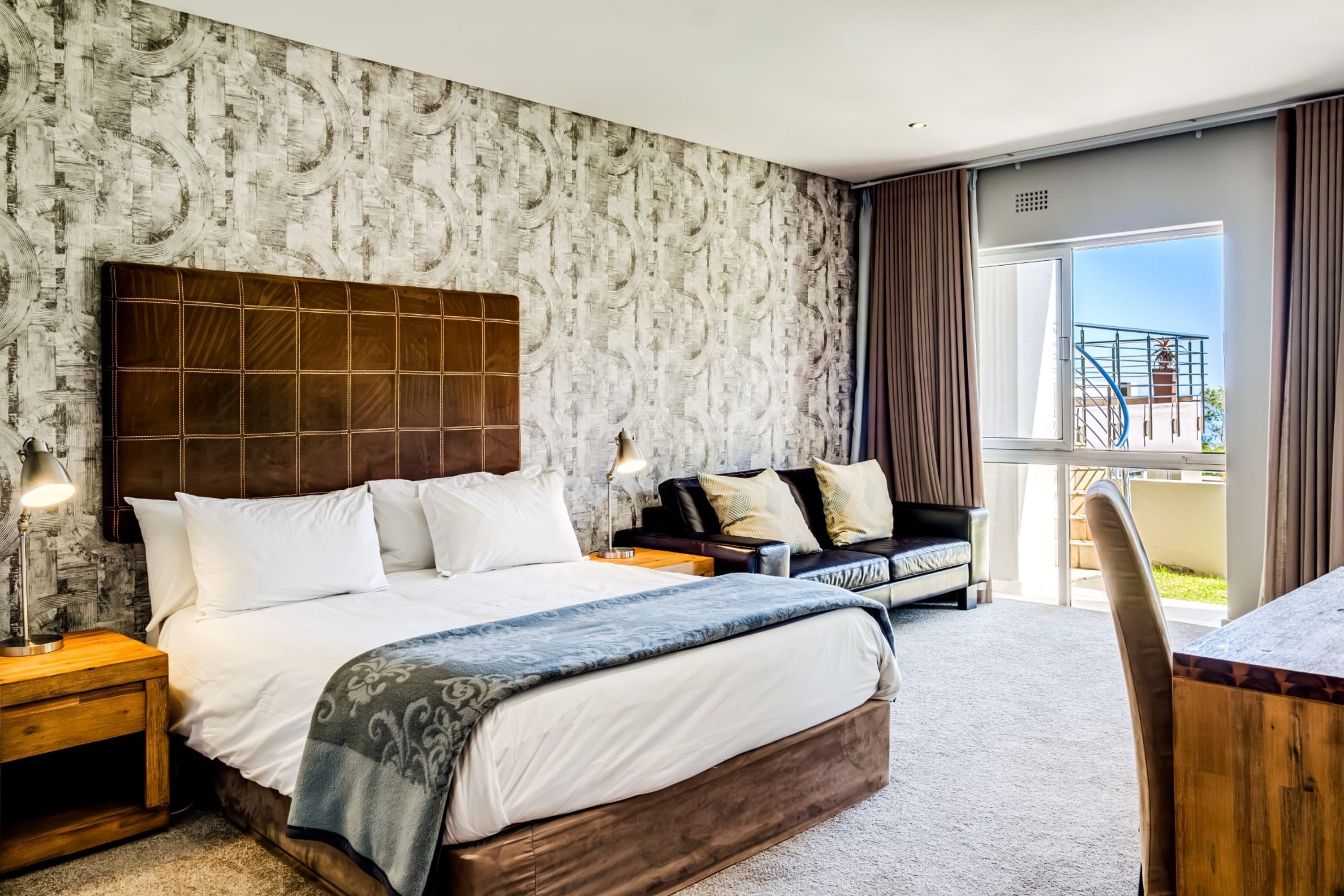 7 chambres, bureau, Internet