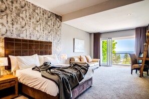 วิลล่า | 7 ห้องนอน, โต๊ะทำงาน, อินเทอร์เน็ตความเร็วสูง