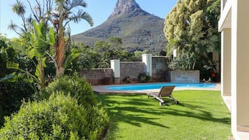 Villa | 7 bedrooms, desk, Internet