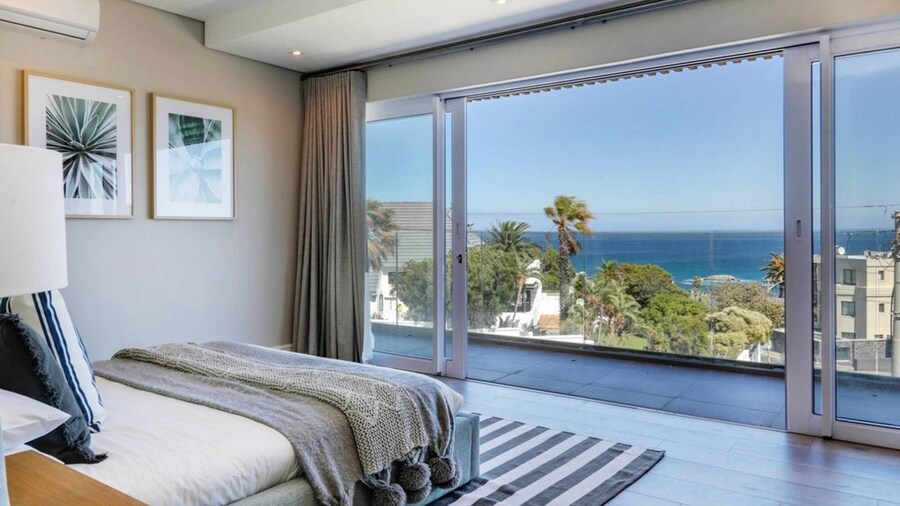 Spacious Holiday Villa w Private Pool Garden Serein