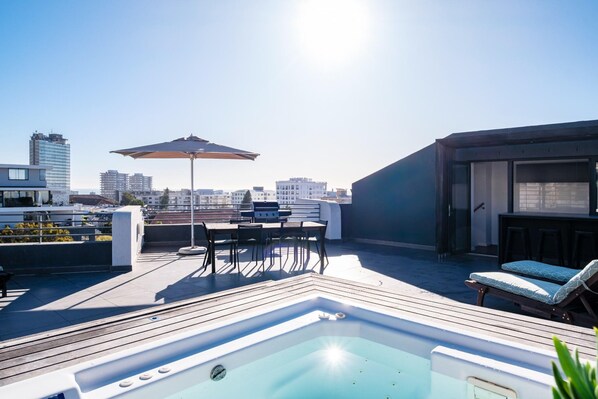 Apartment | 3 bedrooms, Internet