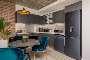 Apartment | 1 bedroom, Internet - Beautifully Decorated Apartment in Cape Town Urban Signature (Cape Town)