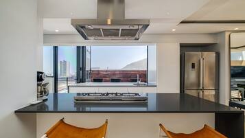 Apartment | 3 bedrooms, Internet