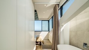Ảnh chưa phân loại, 5 trong số 52 ảnh, nút