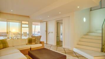 Apartment | 4 bedrooms, Internet