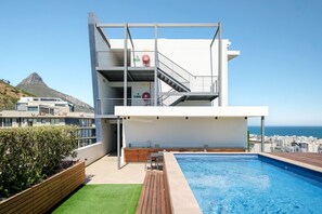 Casa | 2 quartos, escrivaninha, acesso à internet de alta velocidade