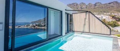 Villa | 5 bedrooms, Internet