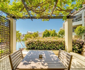 Apartment | 1 bedroom, Internet - Beautiful Apartment at the Waterfront Marina Altmore 001 (Cape Town)