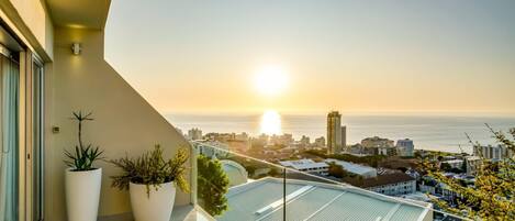 Apartment | 3 bedrooms, Internet