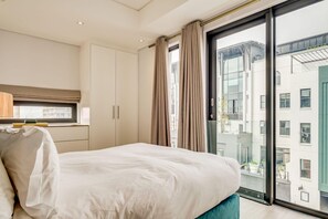 อพาร์ทเมนท์ | 2 ห้องนอน, อินเทอร์เน็ตความเร็วสูง