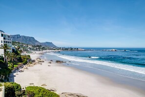 2 bedrooms, Internet - Clifton Apartment on the Waters Edge Ocean Breeze (Cape Town)