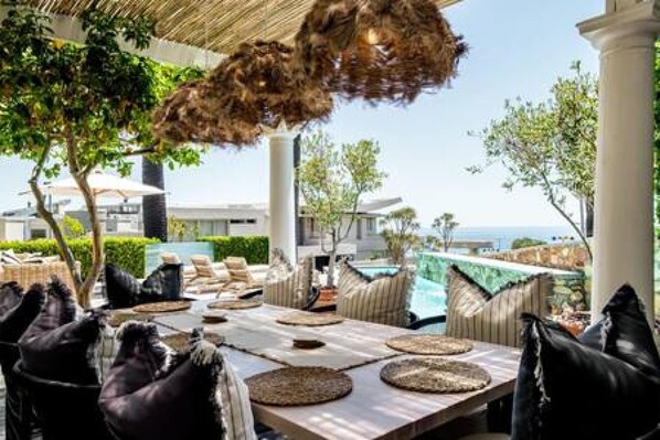 独立别墅 | 4 多间卧室、办公桌、高速上网