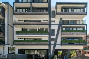 2 bedrooms, desk, Internet - Bahati Executive Pad (Cape Town)
