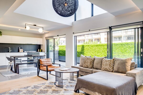 Apartment | 2 bedrooms, desk, Internet - Bahati Executive Pad (Cape Town)