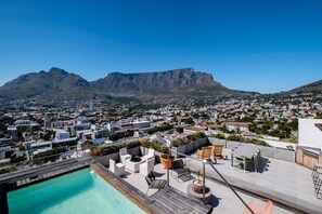 Apartment | 3 bedrooms, Internet - Penthouse w Table Mountain Views Pride View (Cape Town)
