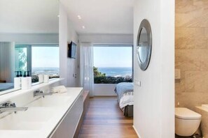 Apartament | 3 dormitoris, escriptori i Internet