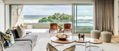 Lägenhet | 3 sovrum, skrivbord och internet