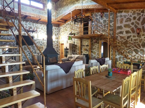 COMPLEJO RURAL LA PALOMA