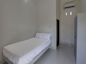Deluxe Double Room | 1 bedroom, free WiFi, bed sheets