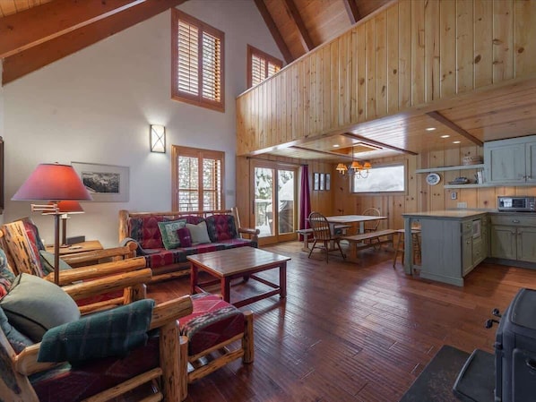 Smart TV, fireplace, video games, DVD player