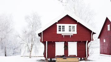 Senger med overmadrass, wi-fi (inkludert) og sengetøy