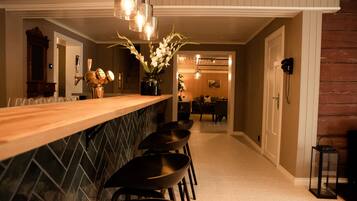 Bar (en la propiedad)