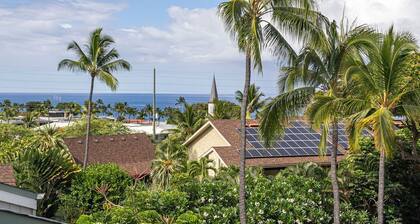 Kailua Bay Resort#4-303: HEART OF DOWNTOWN, OCEAN VIEWS, TOP FLOOR UNIT!