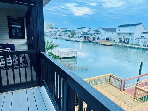 Waterfront Beach House on the Canal with Deep Water Access to Ocean w/Boat Ramp.