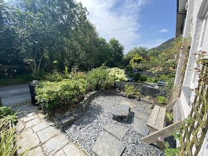 Cottage | Terrace/patio - Swn Yr Afon (Tywyn)