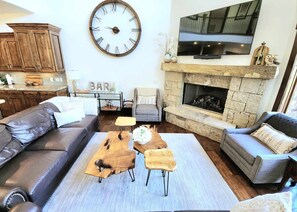 Smart TV, fireplace, offices, printers