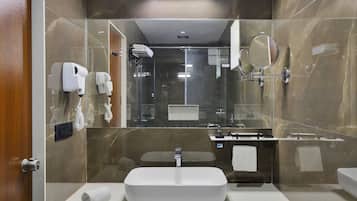 Hair dryer, towels, soap, shampoo