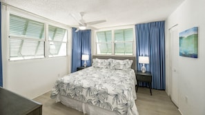 3 bedrooms, desk, iron/ironing board, free WiFi - **THE OSPREY'S NEST @ SUNRISE SUITES** Condo & Pool + LAST KEY SERVICES… (Key West)